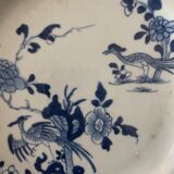 Blue and white porcelain plate of the blue family, 19th century