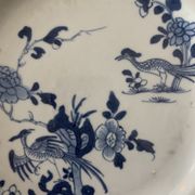 Blue and white porcelain plate of the blue family, 19th century