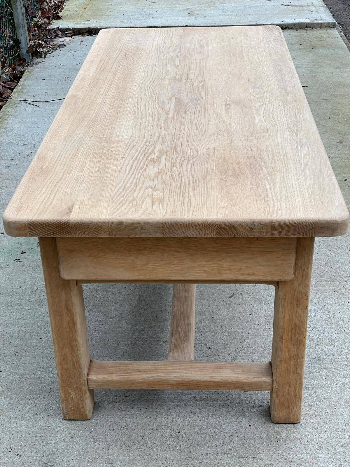Extendable farmhouse table renovated in solid raw oak 2 drawers 2 benches 20