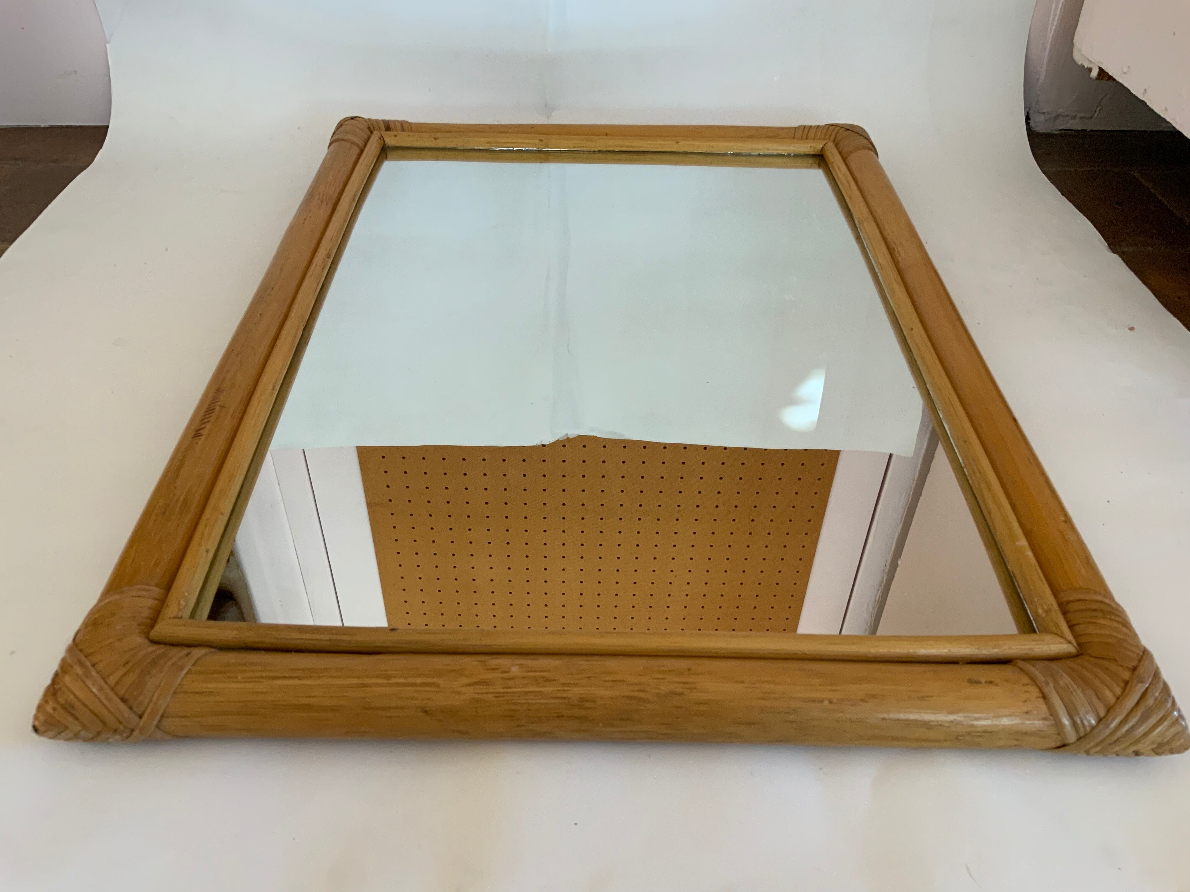 Vintage rattan mirror 45x60cm