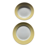 Deux plats en faience un creux et un plat a gateaux blanc et bordure jaune