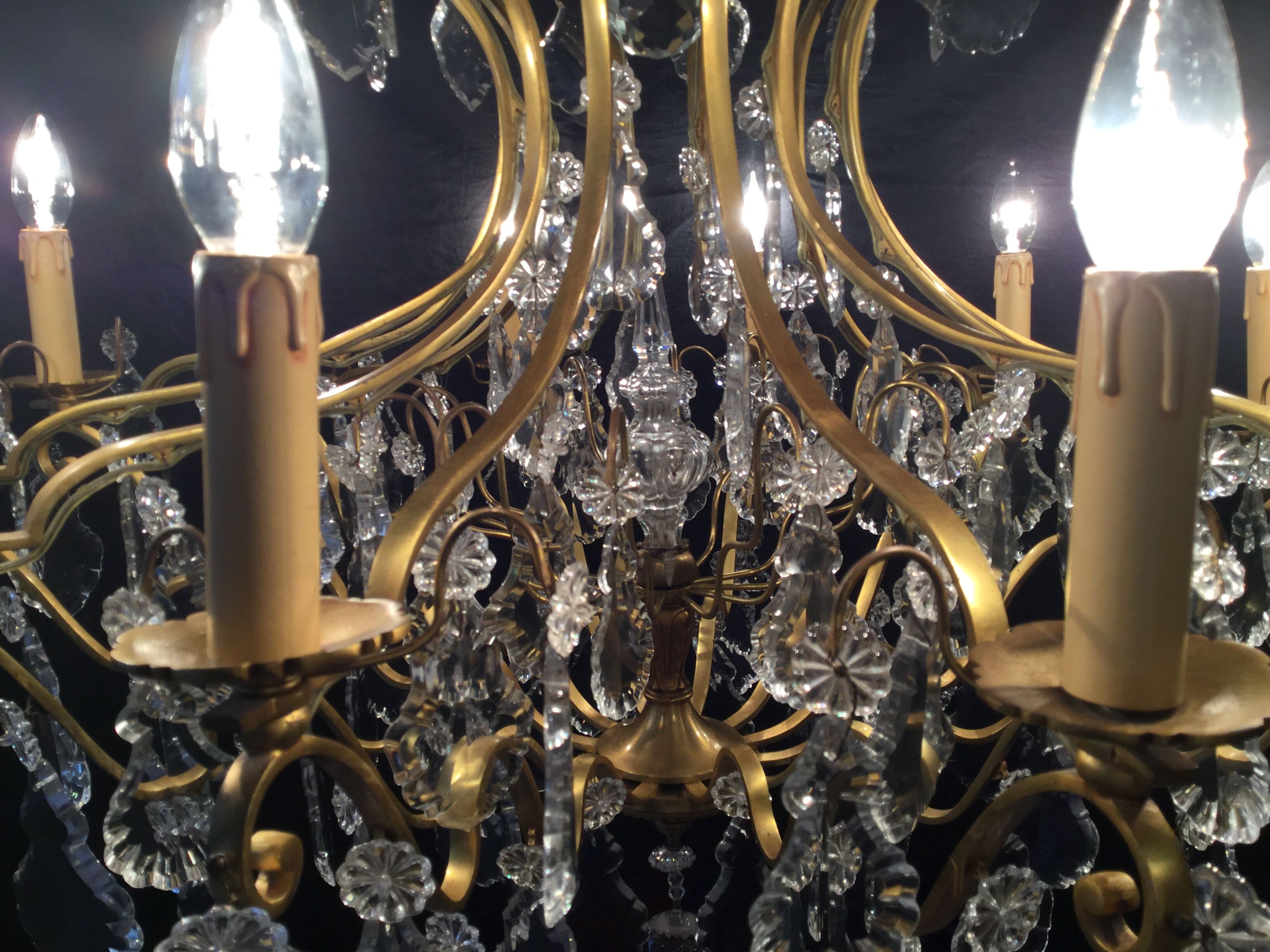 12-light bronze and crystal chandelier
