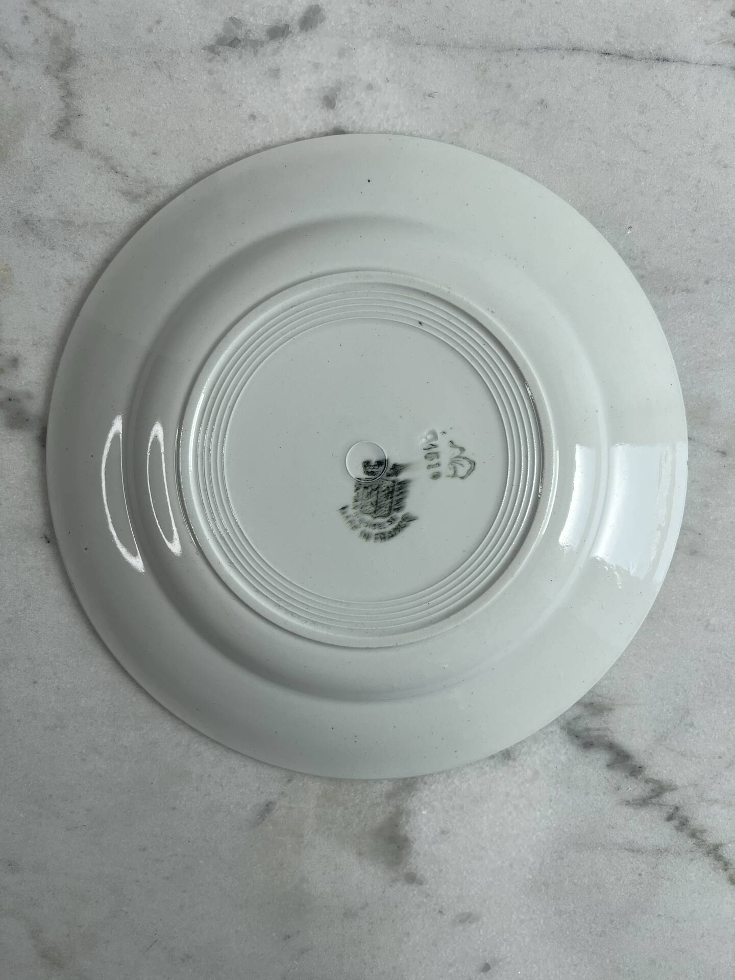 Saint Amand green floral plate 22.5cm