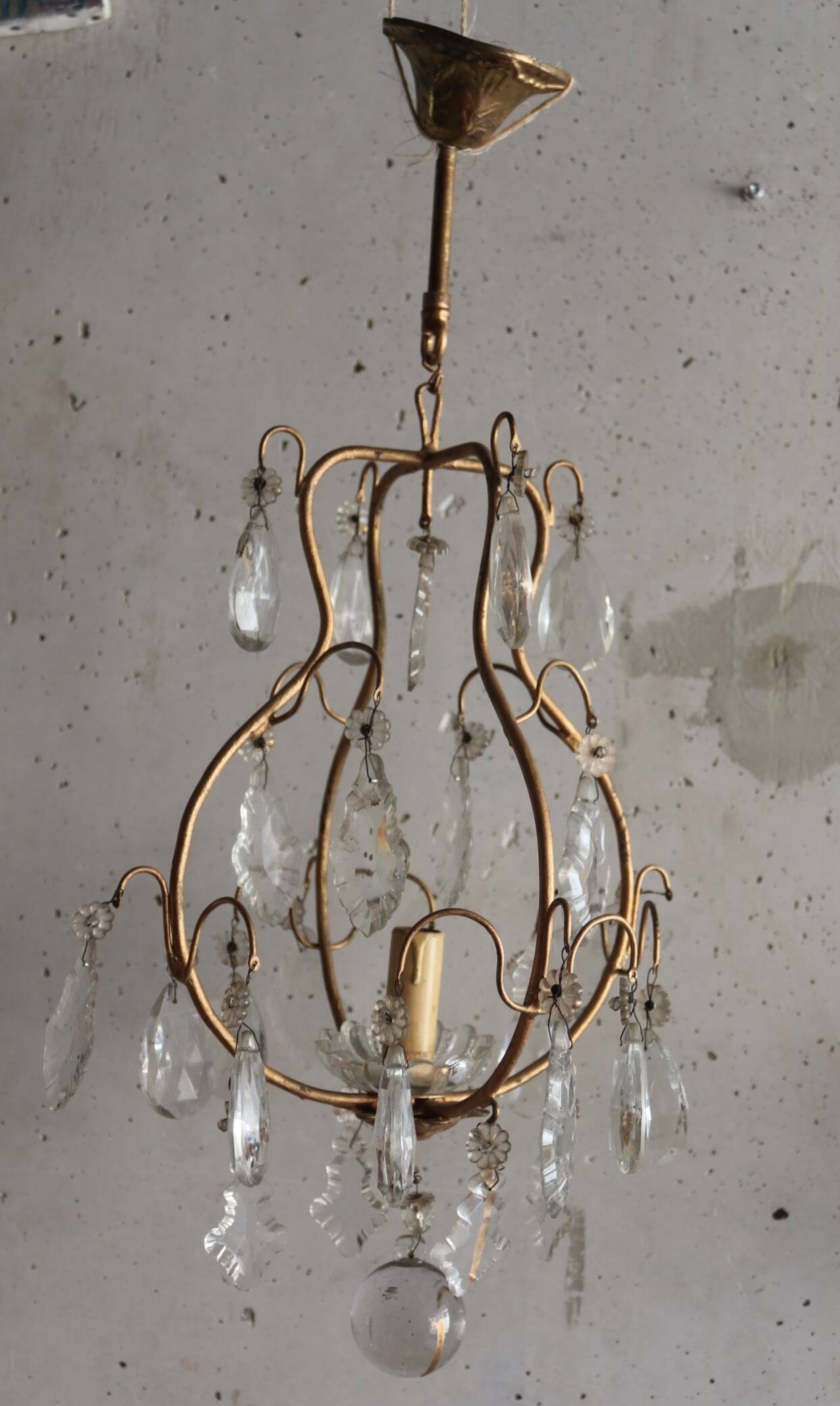 Ancien lustre cage à pampilles en cristal