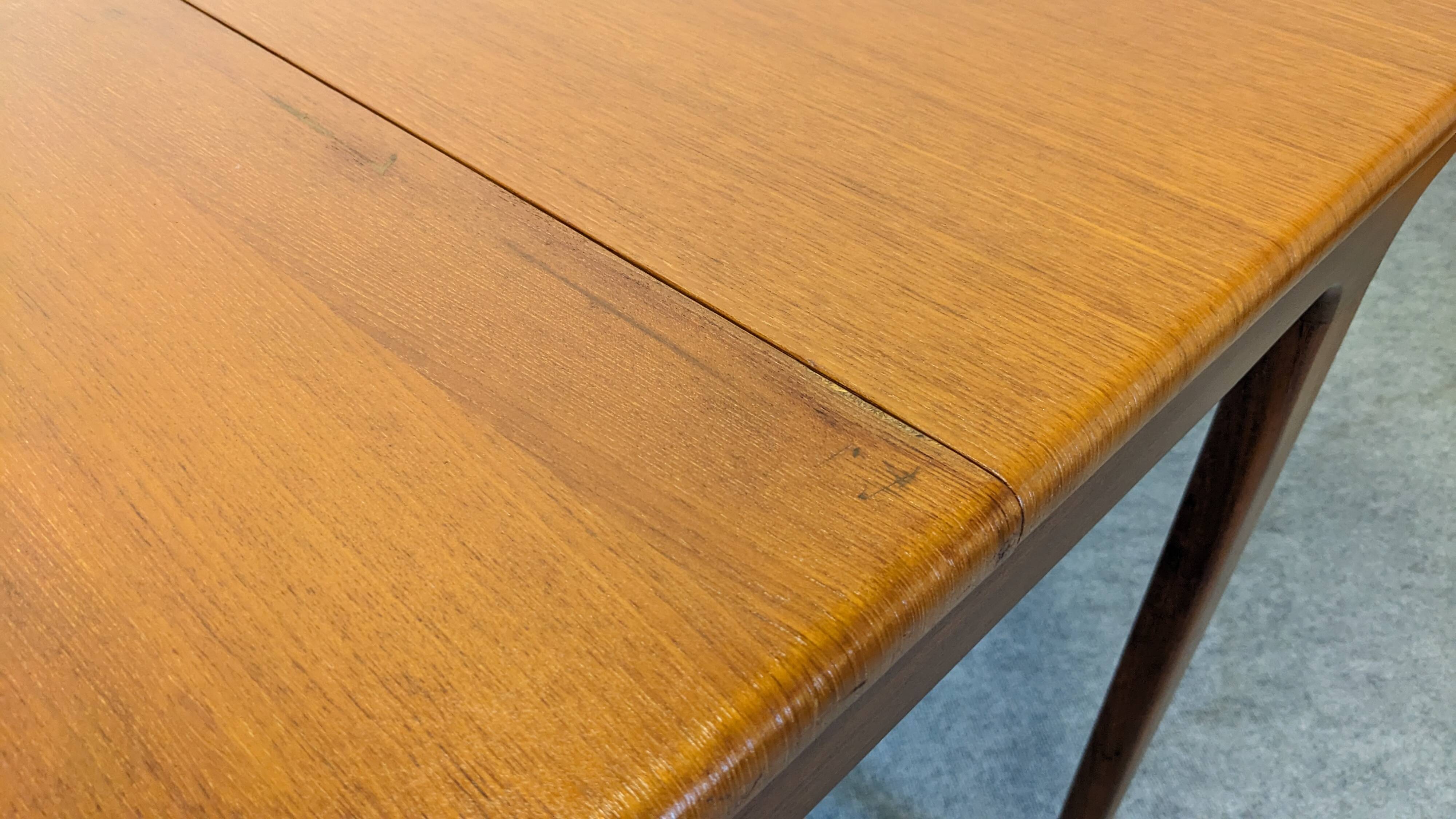 Extendable Scandinavian teak dining table, circa 1960