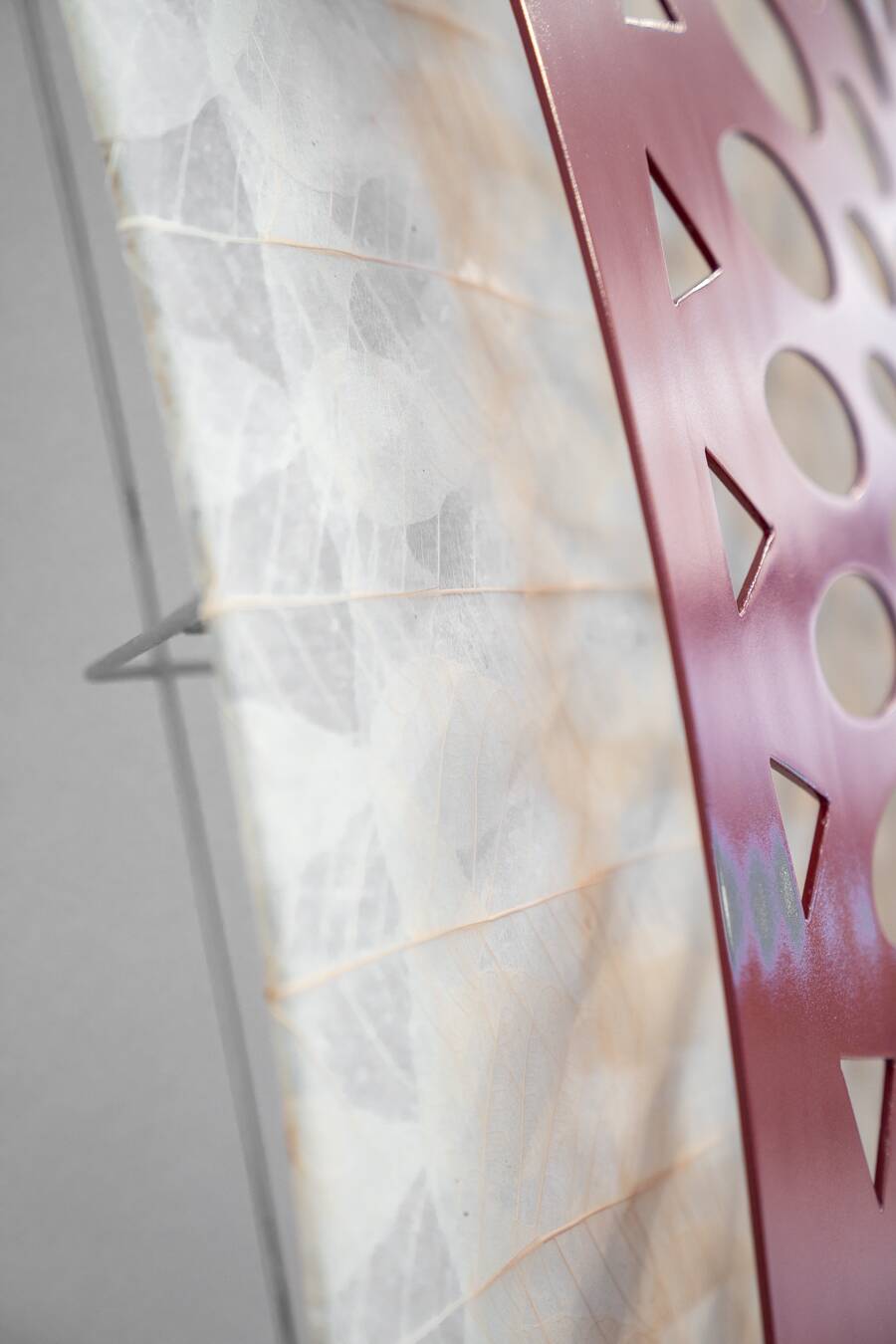 Square wall lamp in red wood and rice paper, prod. Steelline 1980