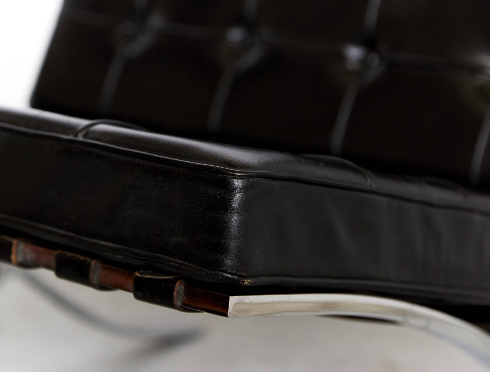 Ludwig Mies van der Rohe MR90 Barcelona Chair for Knoll International
