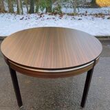 1960s round extendable Scandinavian dining table
