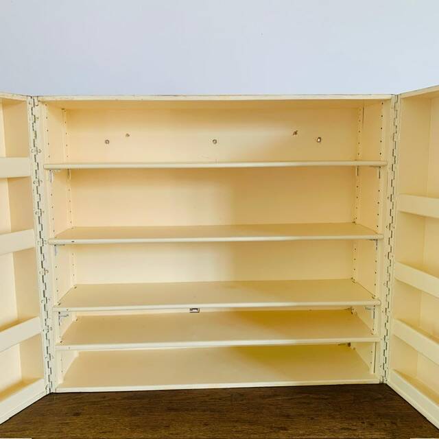 STROMAE patterned hanging cabinet