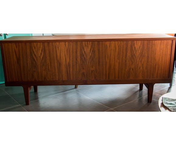 Henning Kjaernulf's Scandinavian sideboard