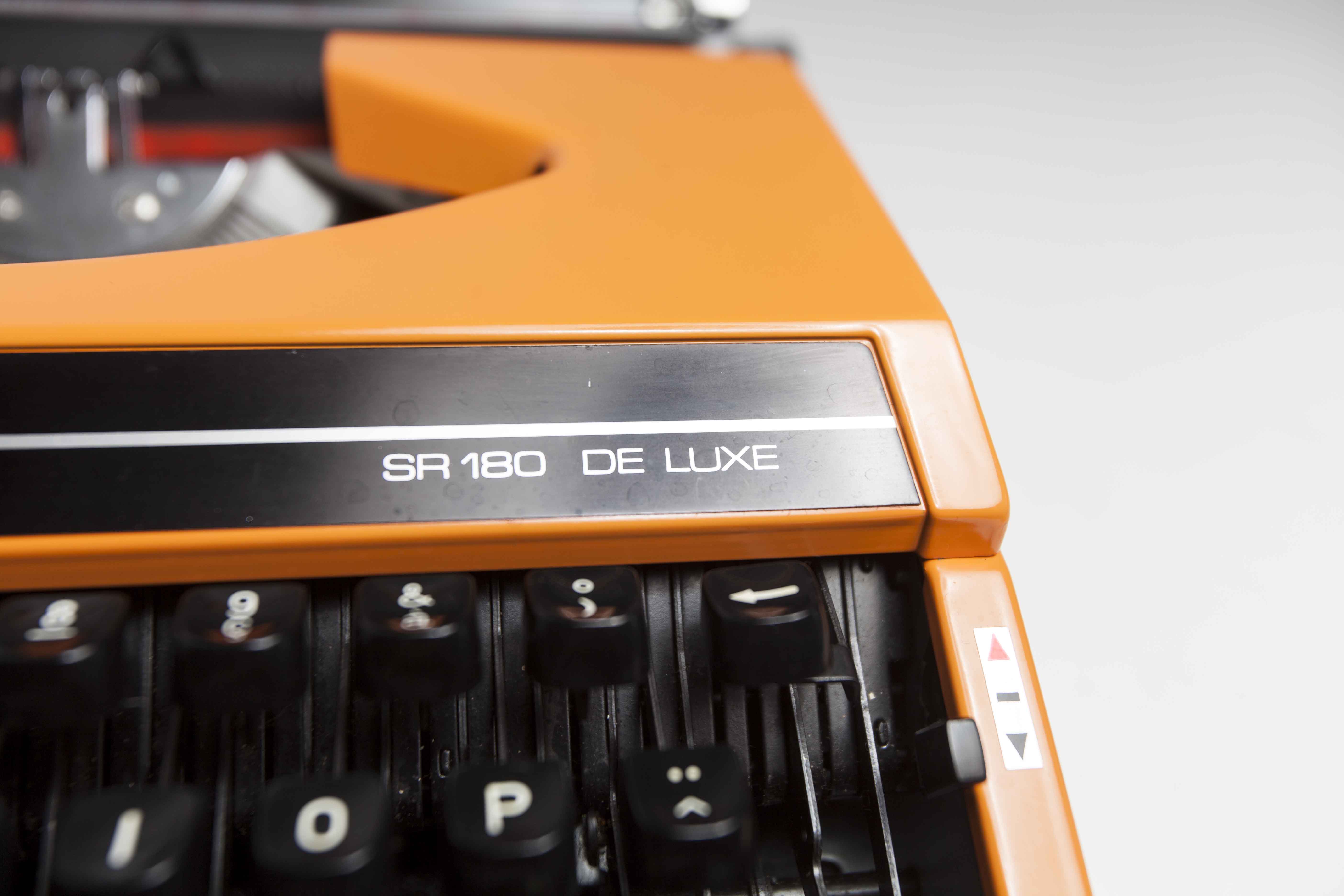 Silver Reed Sr 180 revised Luxury Typewriter and New Ribbon