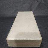 Individual covered box in silver metal