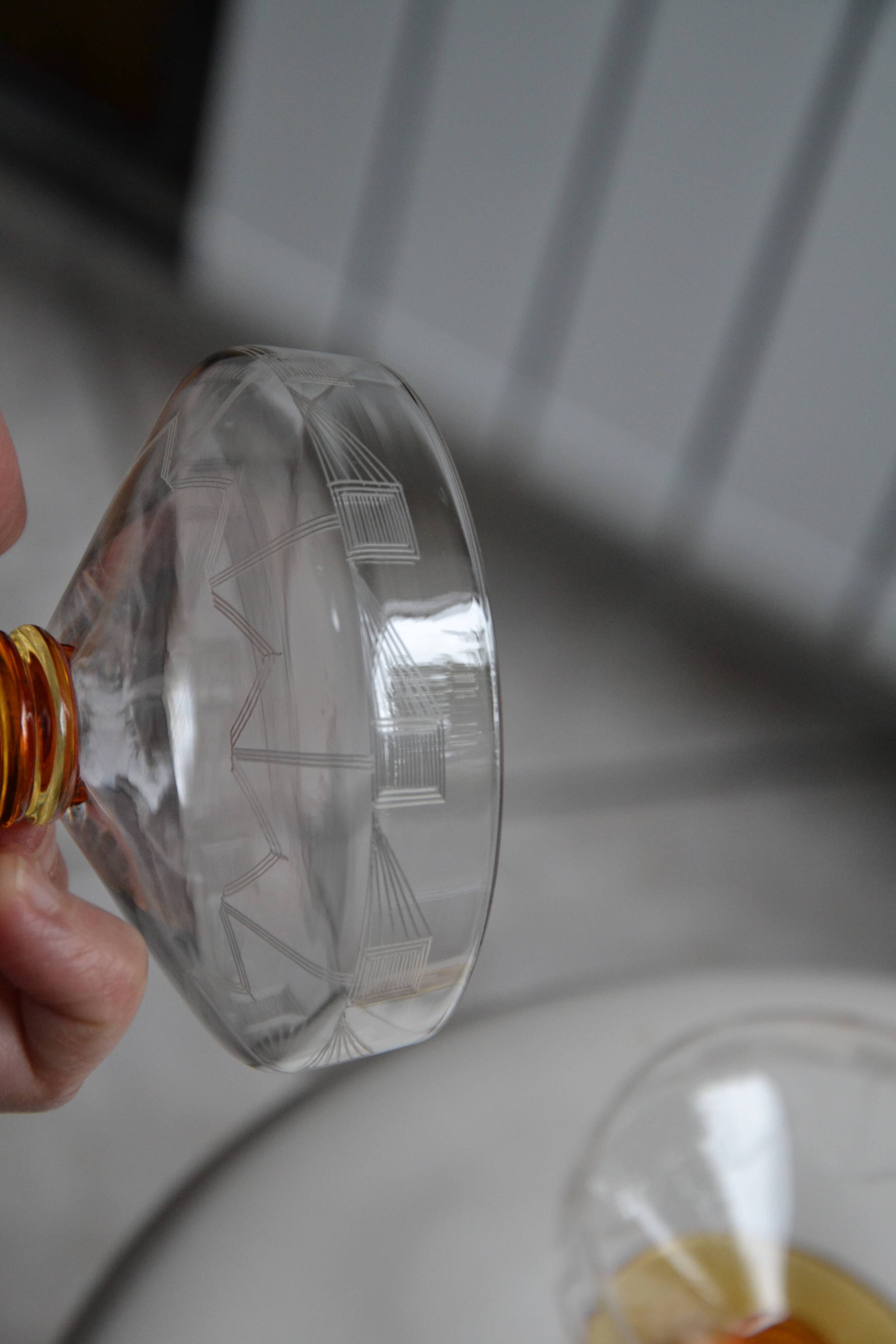 4 champagne glasses chiseled glass