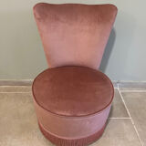 Pink toad chair