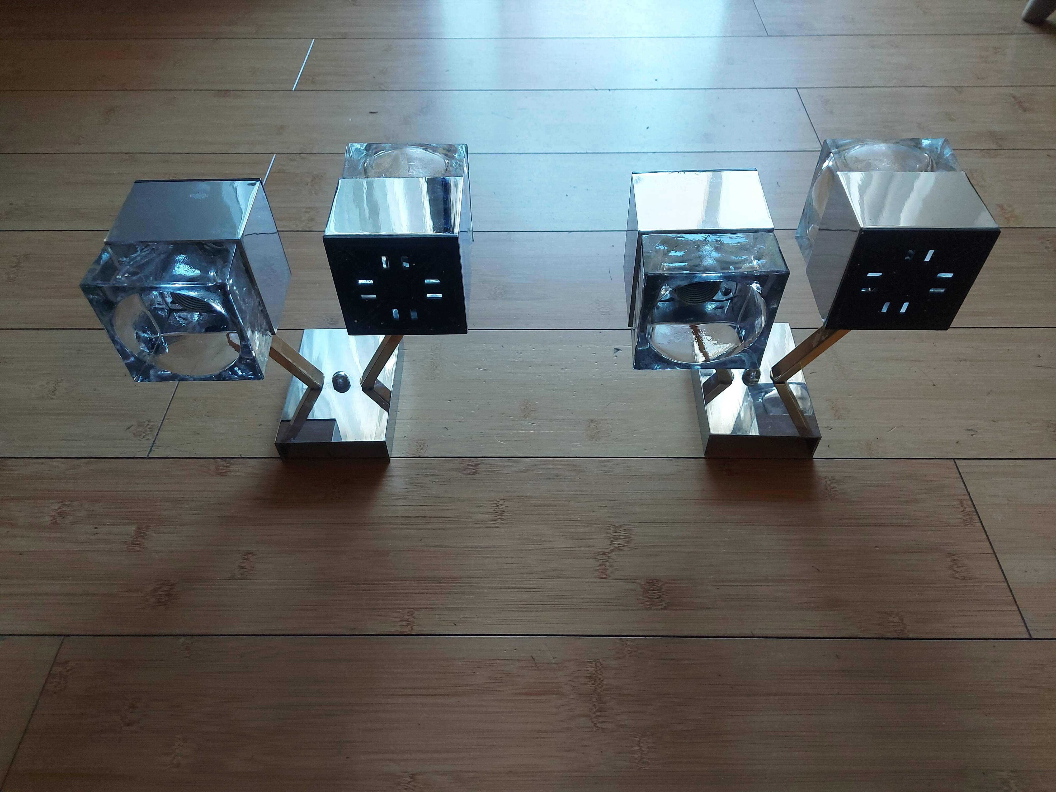 Paire d'appliques années 70, Sciolari