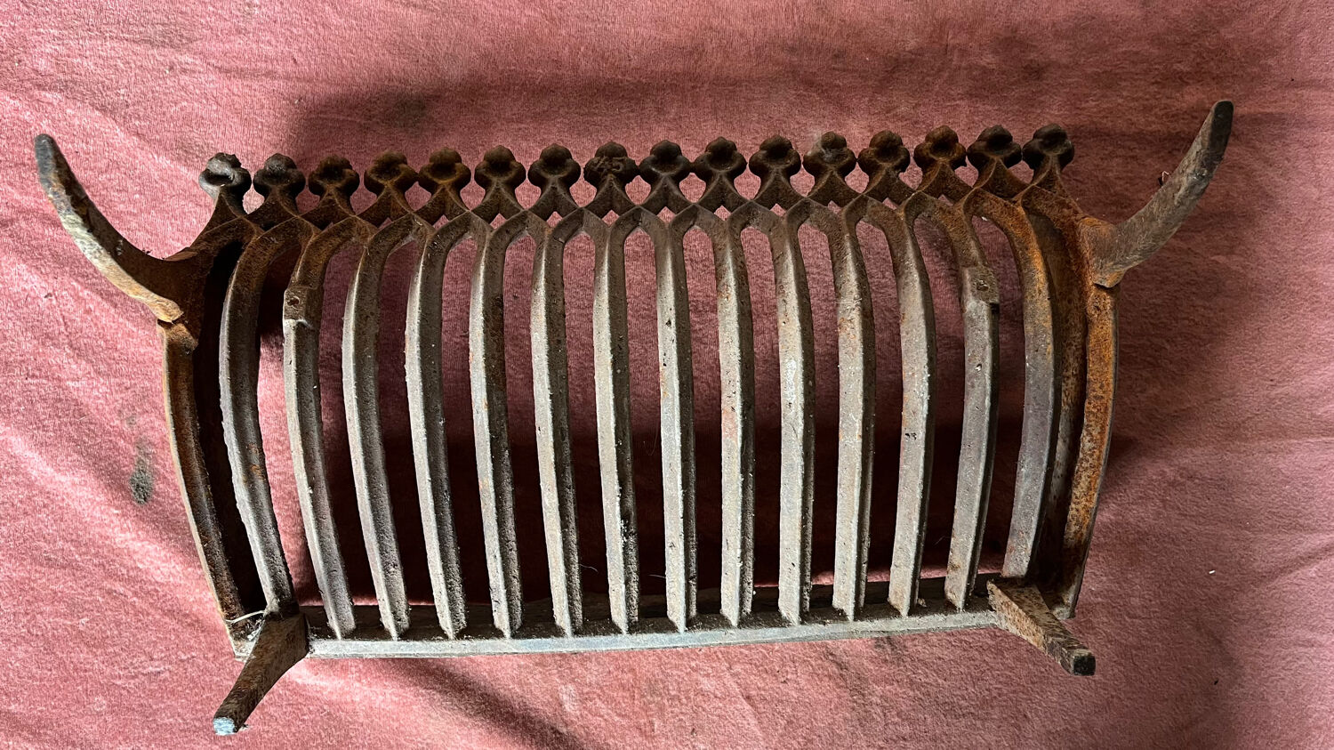 Cast iron chimney grille