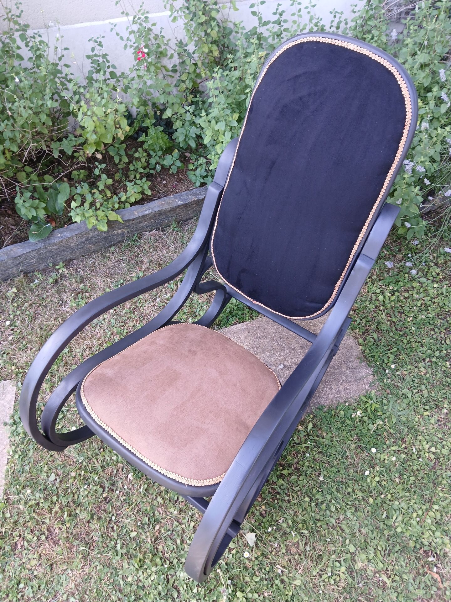 Rocking chair