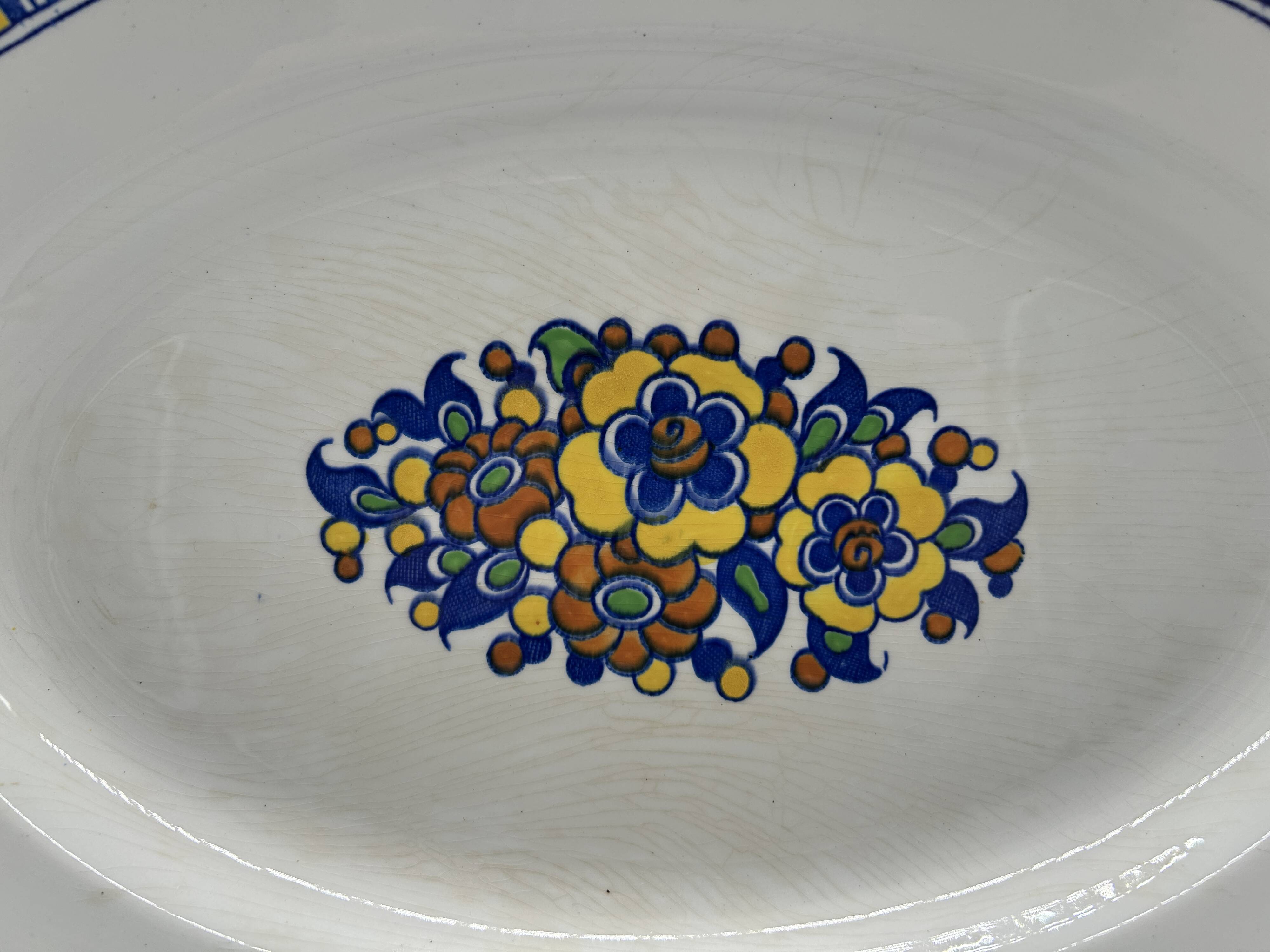 Oval dish art deco - boch freres - d1049