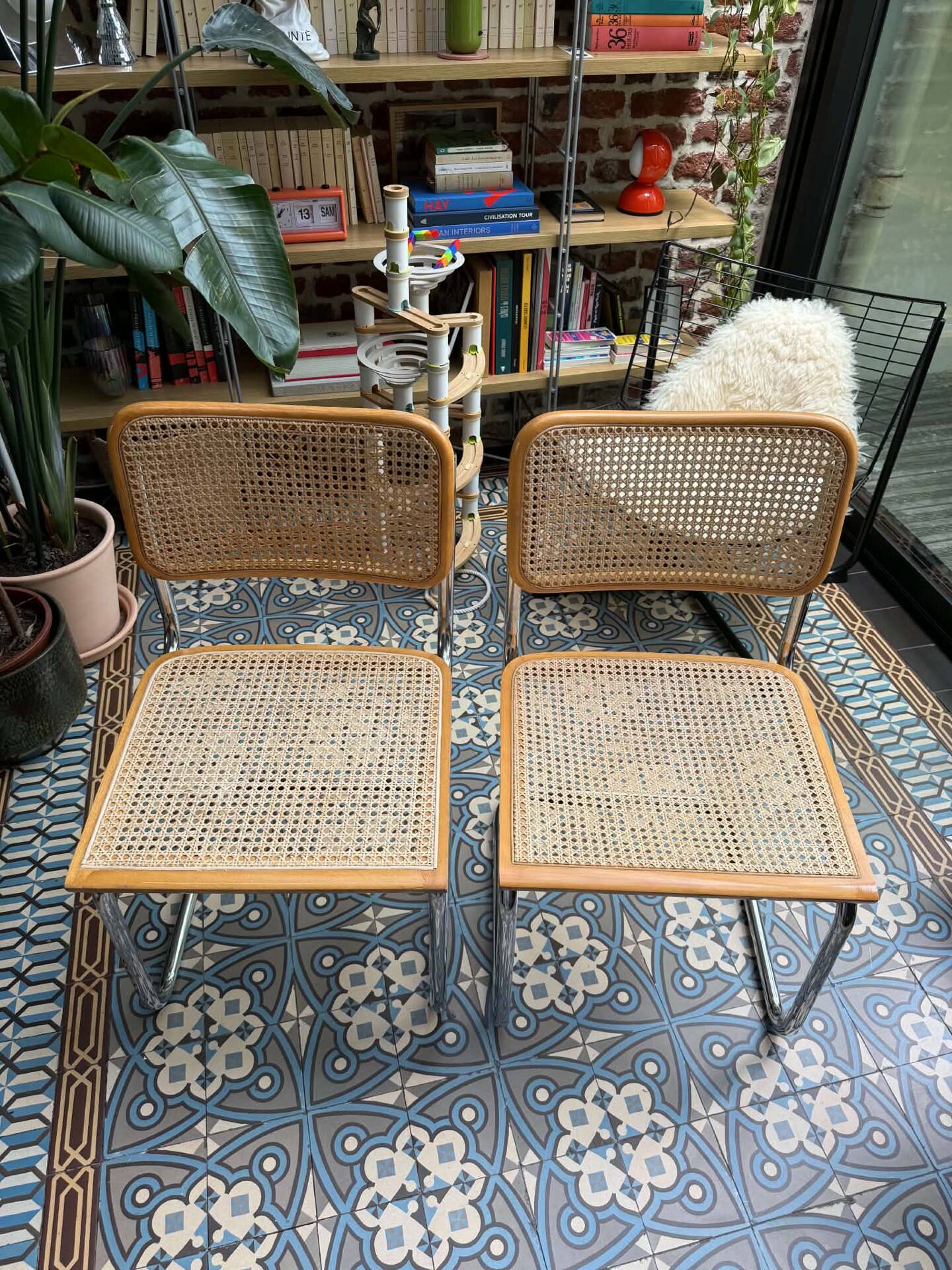 2 chaises Cesca B32 par Marcel Breuer