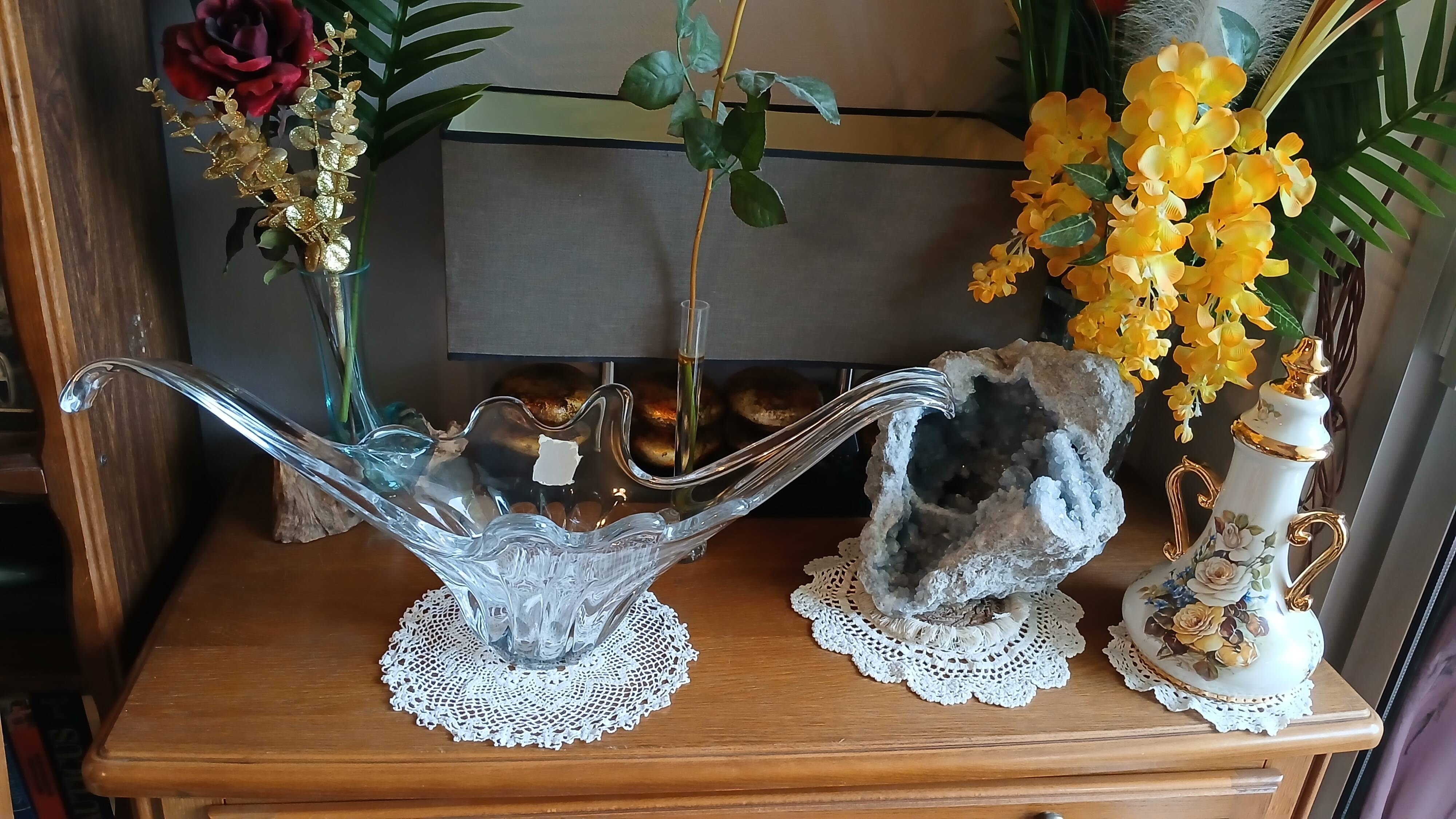 Large crystal bowl — entirely handmade by a master glassmaker.