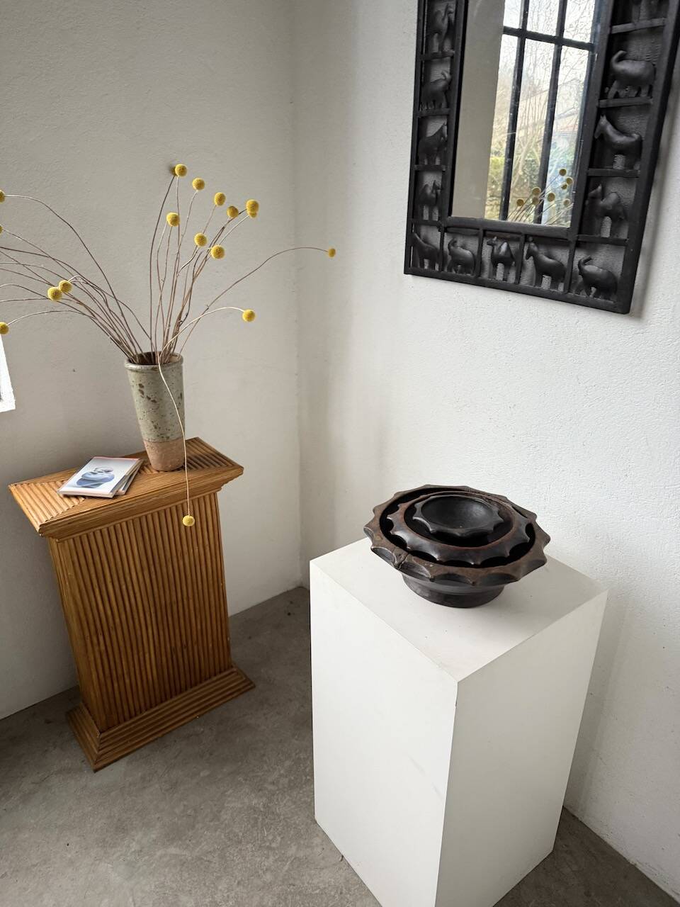Brutalist wooden dishes, Savoyard popular art.