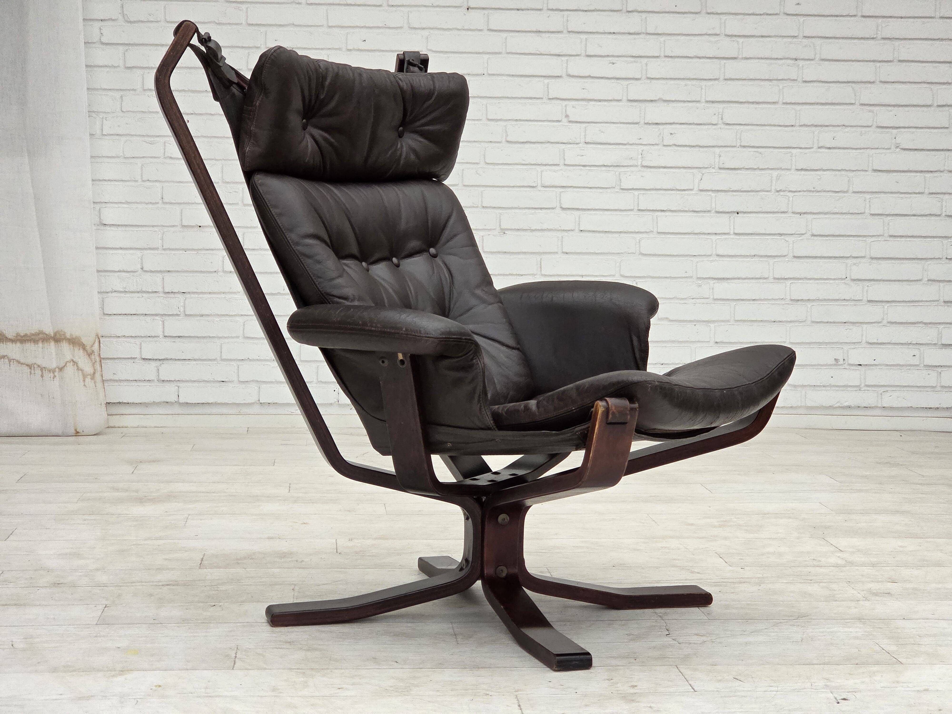 1970s, Norwegian chair by Sigurd Ressel, model "Falcon".