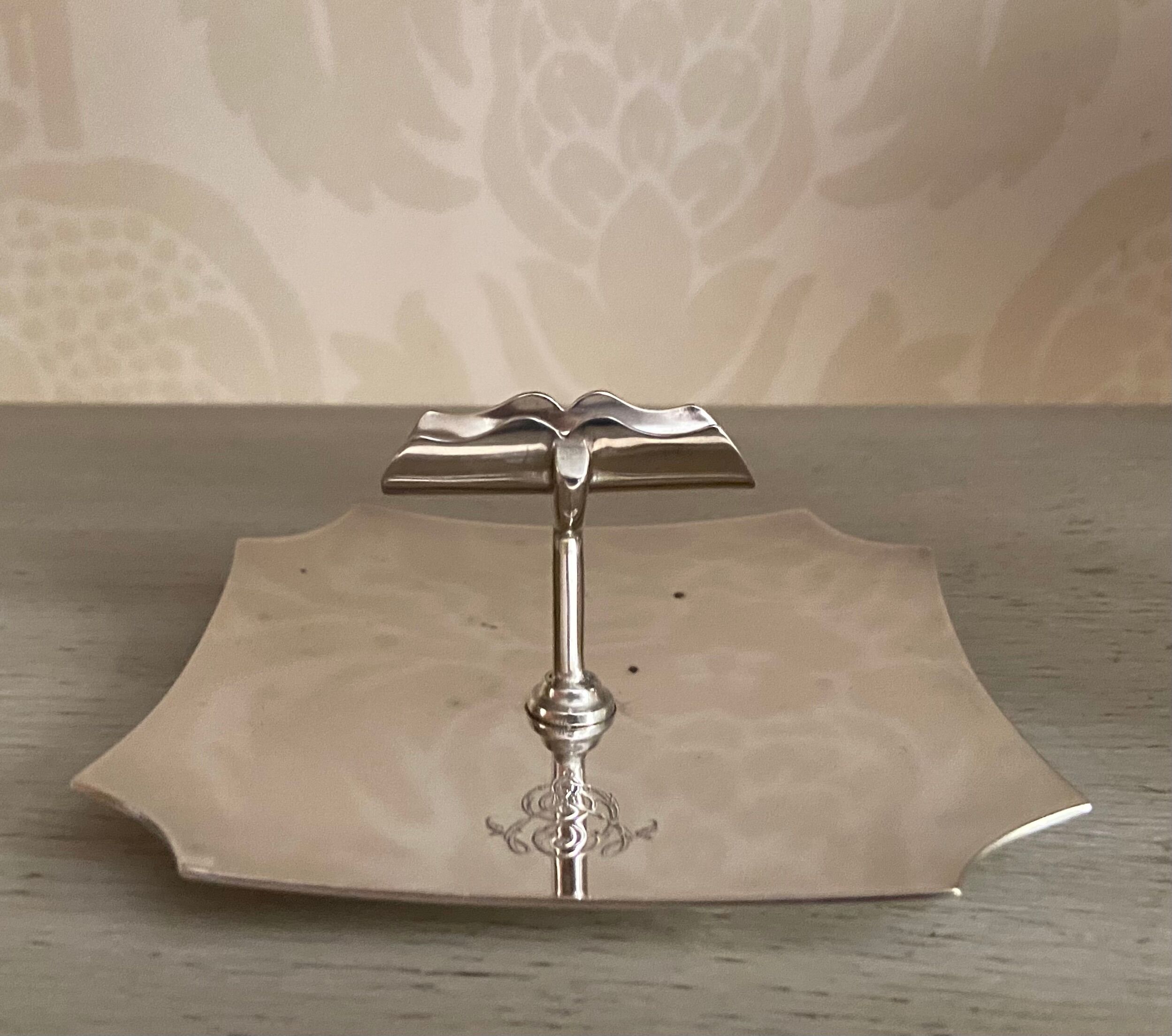 Vintage cigar holder ashtray