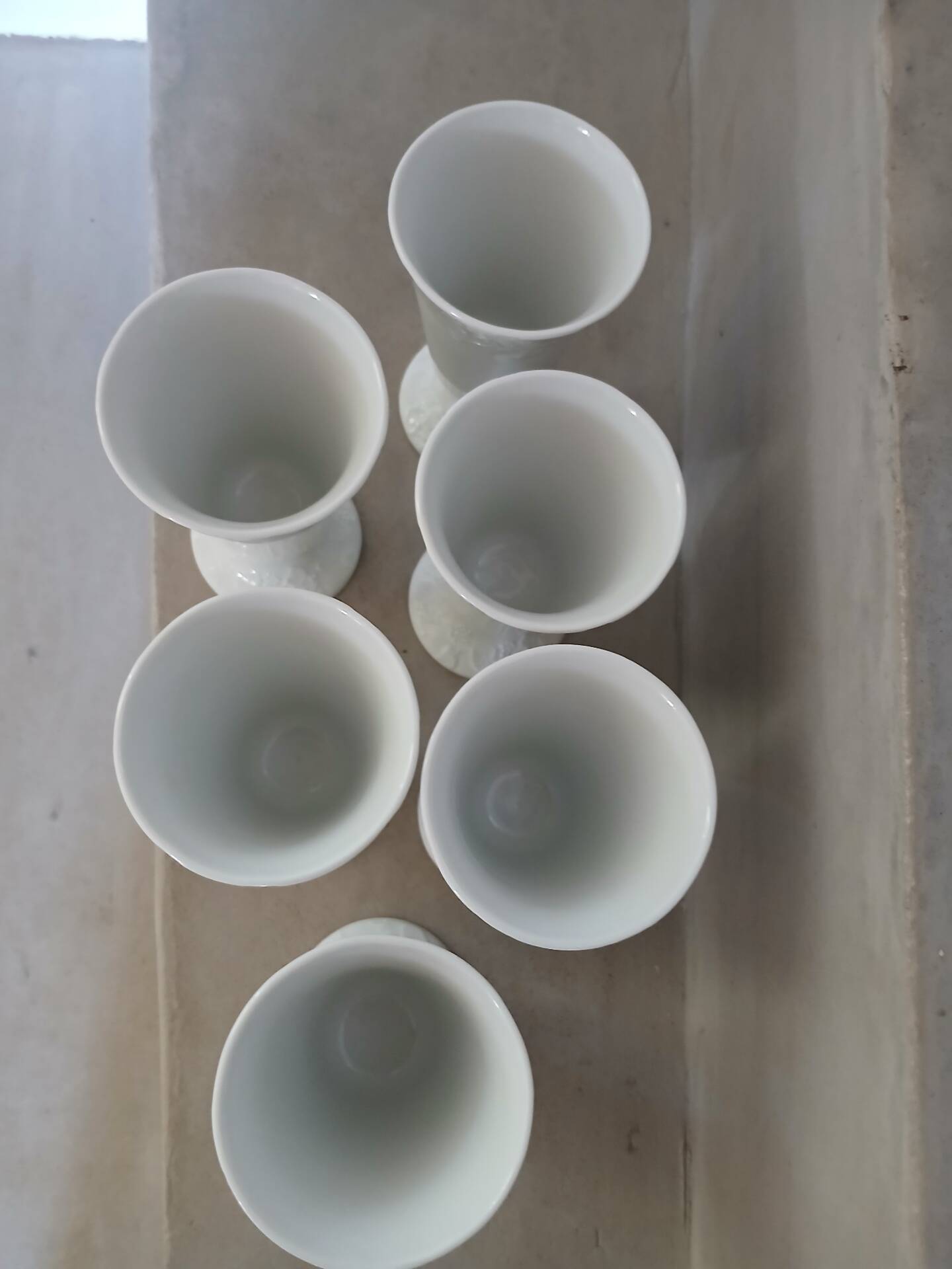 6 mazagrans/ mugs in white porcelain