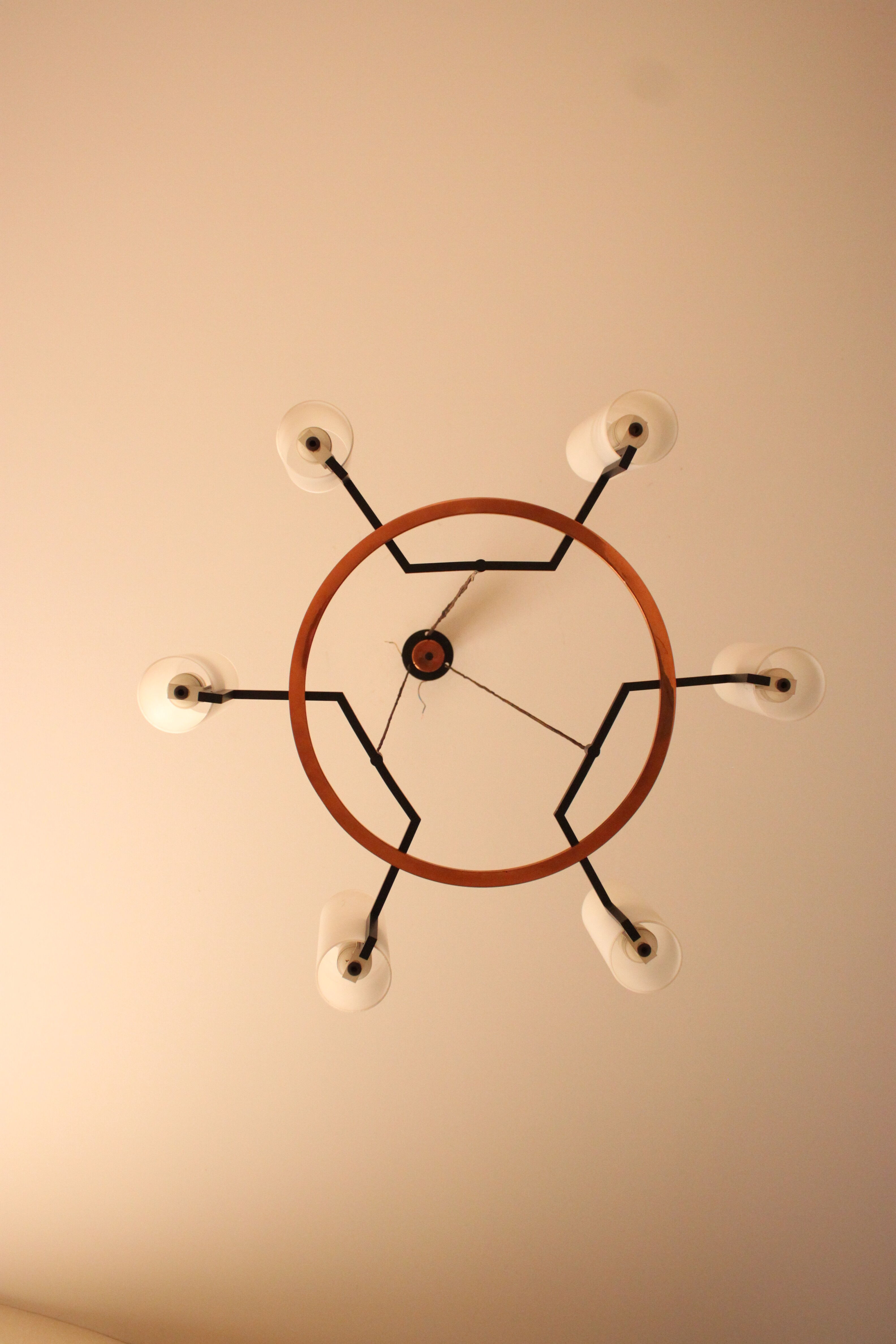 Modernist chandelier of the 60s, copper and opaline, cathedral