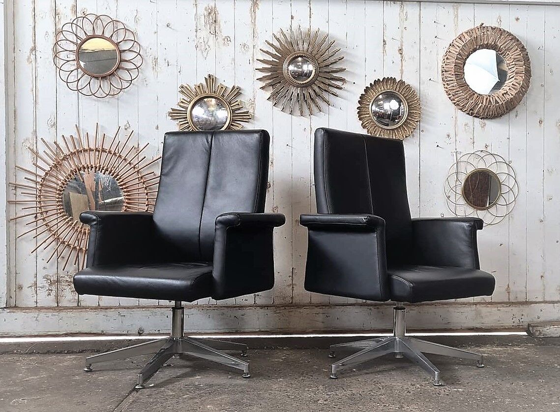 Pair of vintage armchairs