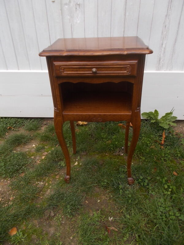 Table nuit ou table de chevet