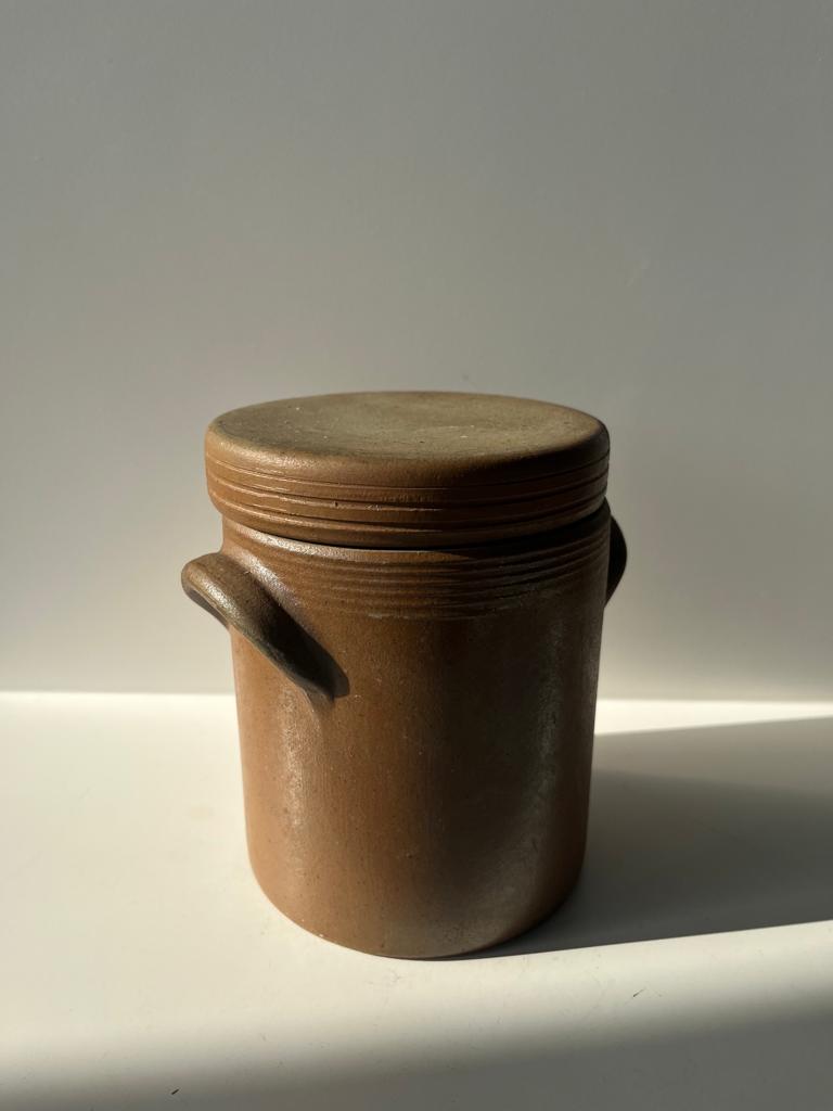 Stoneware pot made in France