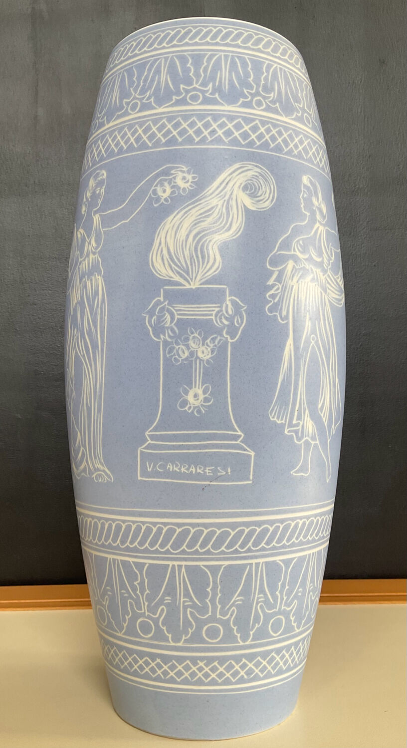 Italian vase by V. Cardaresi from the 1970s.