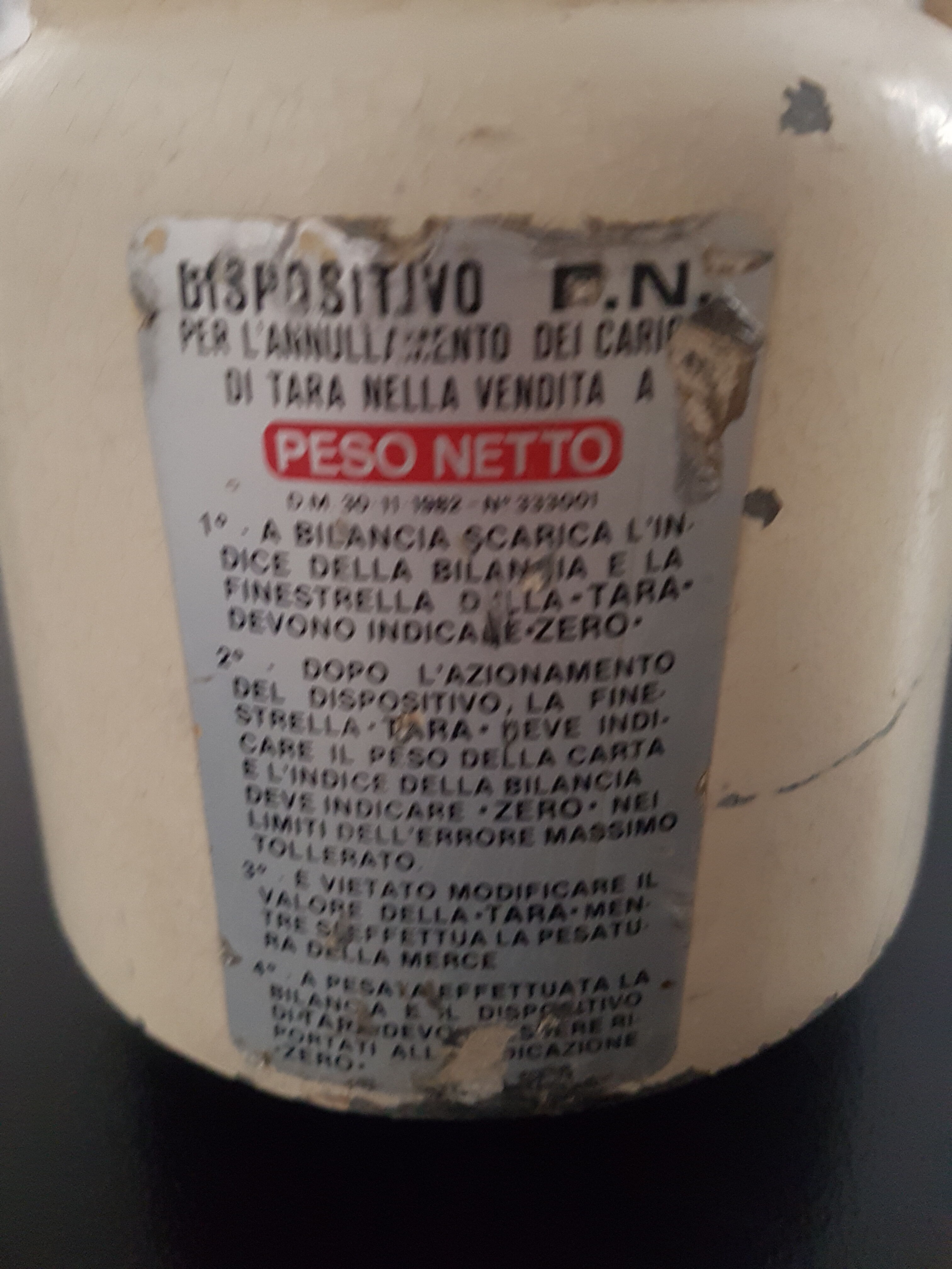 Former Italian grocer's scale