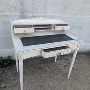 Daybed, 1930s console