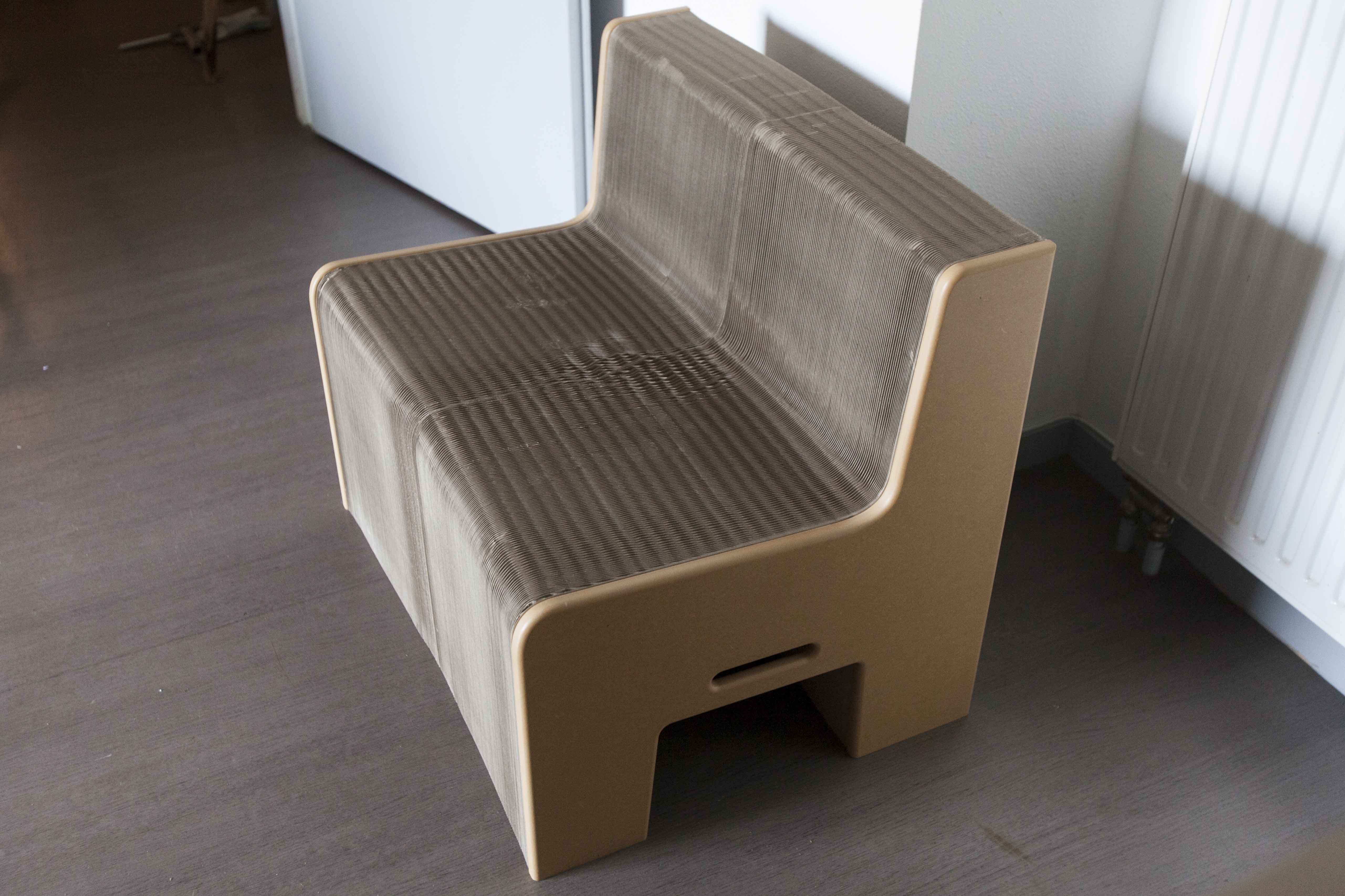 Vintage Extendable Seat The Flexible Love by Chishen chiu 2009