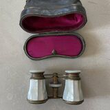 Mother-of-pearl opera binoculars