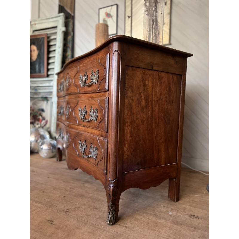 Curved commode in Louis XV style