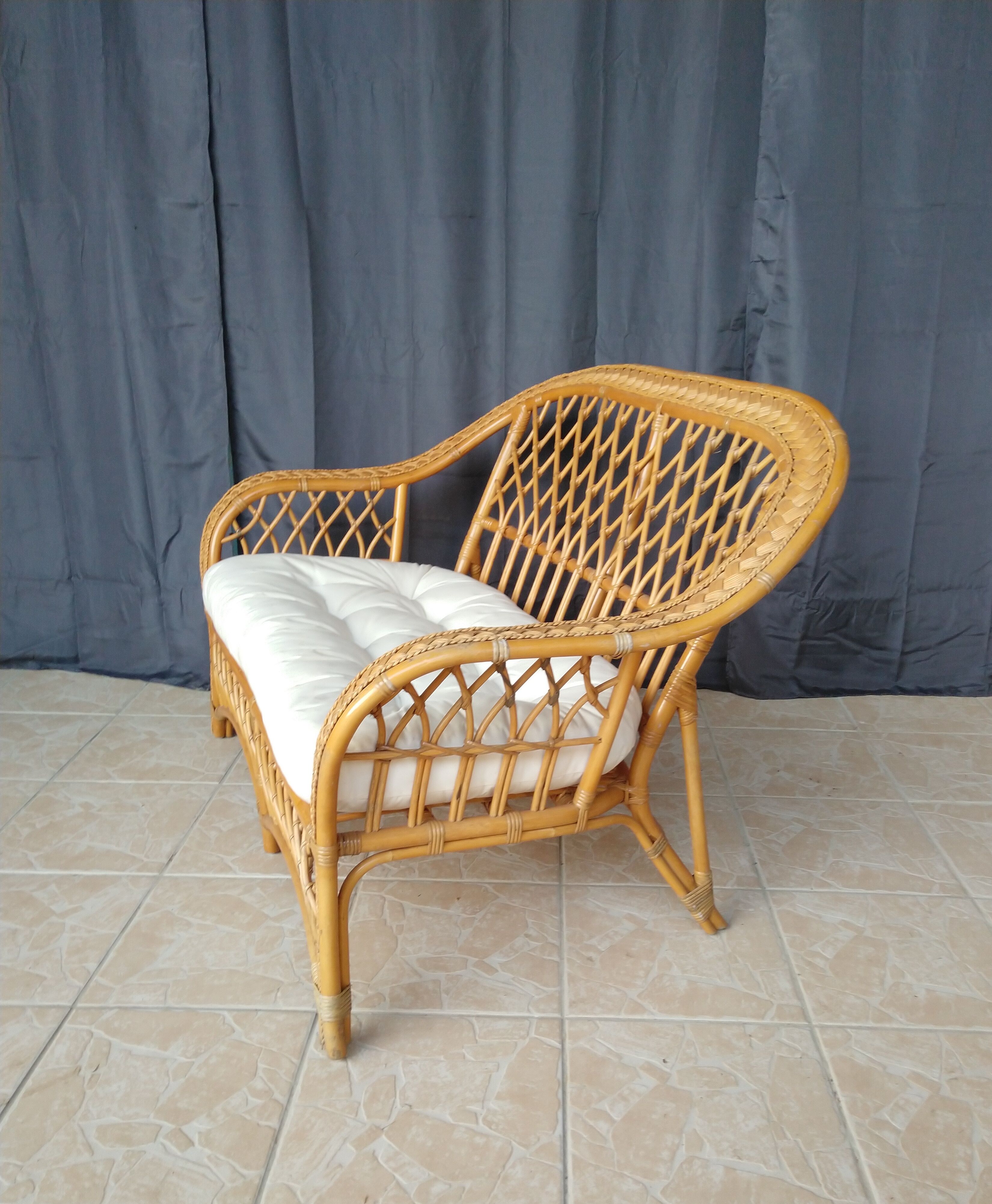 Rattan bench