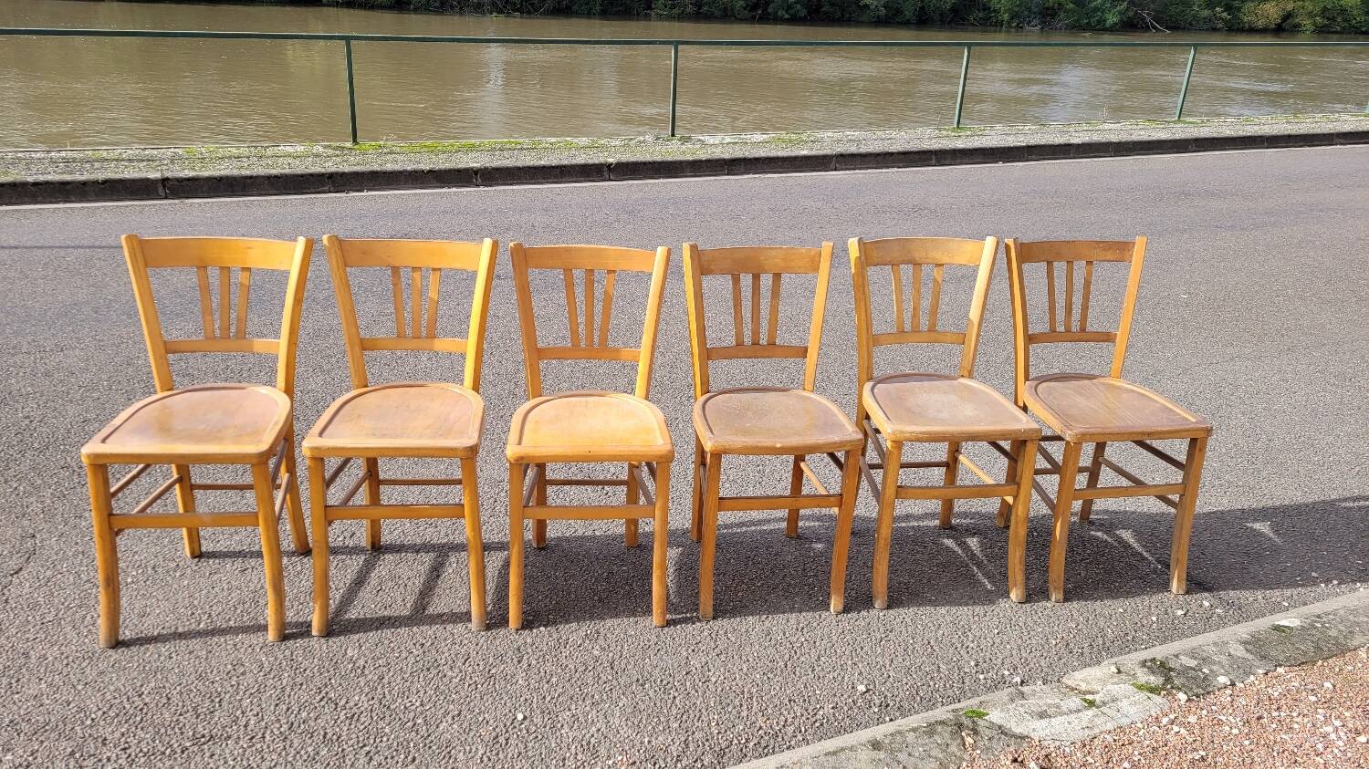 Series of 6 old vintage bistro chairs - 1950s