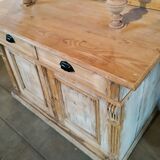 Patinated buffet (pastry furniture)