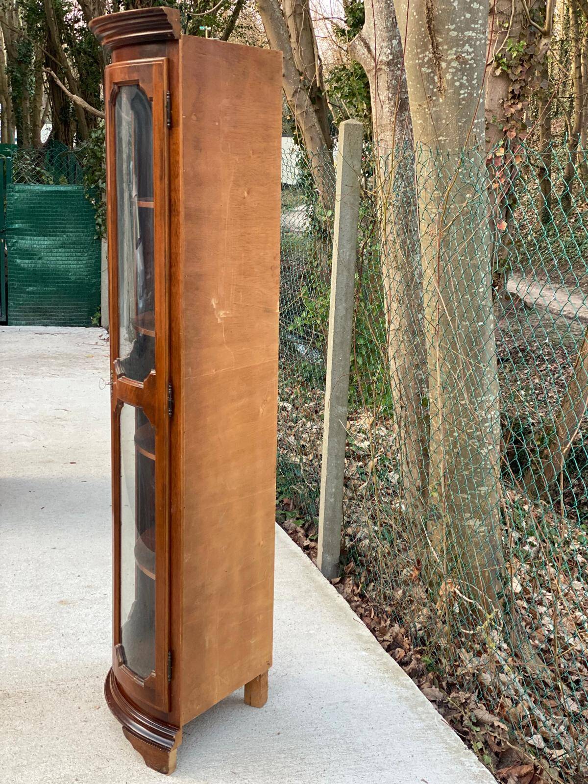 Quarter-round corner display cabinet in solid wood