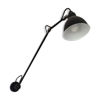 Applies bold edition DCW