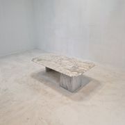 Table basse en marbre italien années 1970