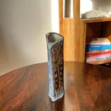 Scandinavian vase in the style of Gunnar Nylund