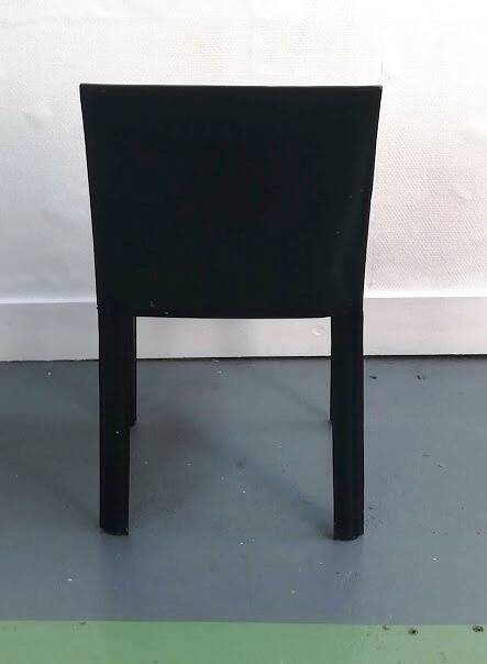 Set of 6 De Couro chairs