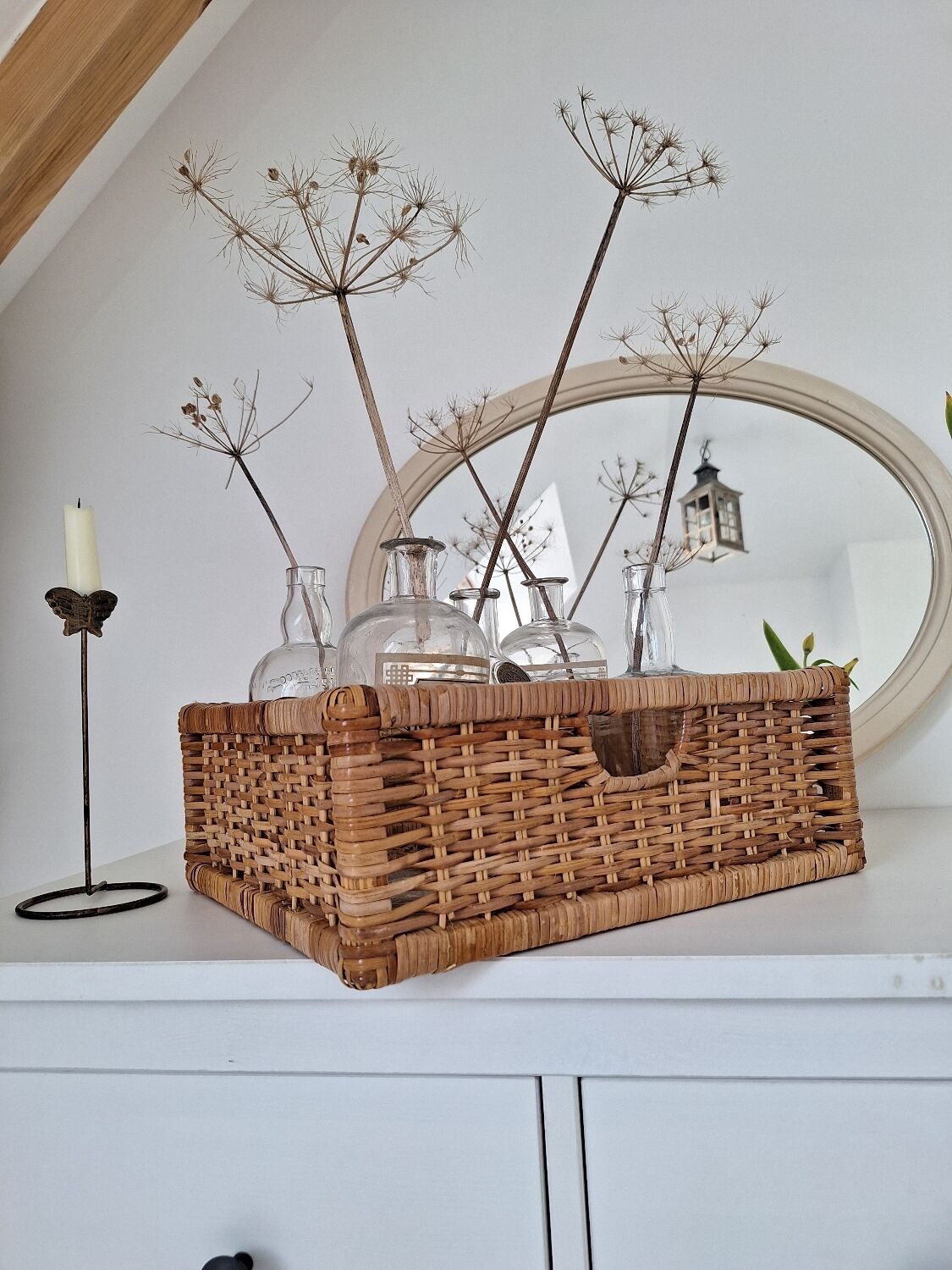 Wicker tray