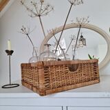 Wicker tray