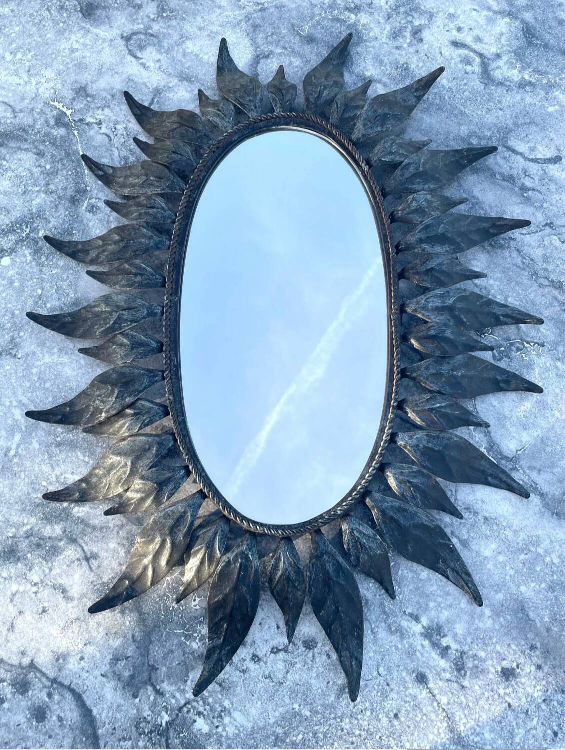 Oval leafy mirror - 1960 - sun mirror style