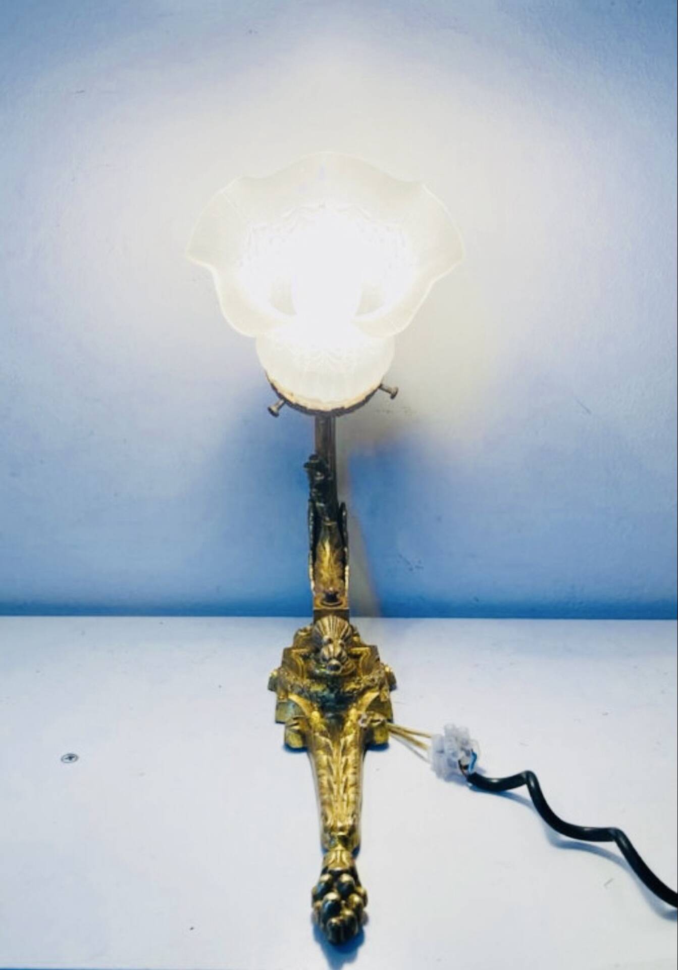St Louis XVI wall light in solid gilded bronze + fluted glass tulip